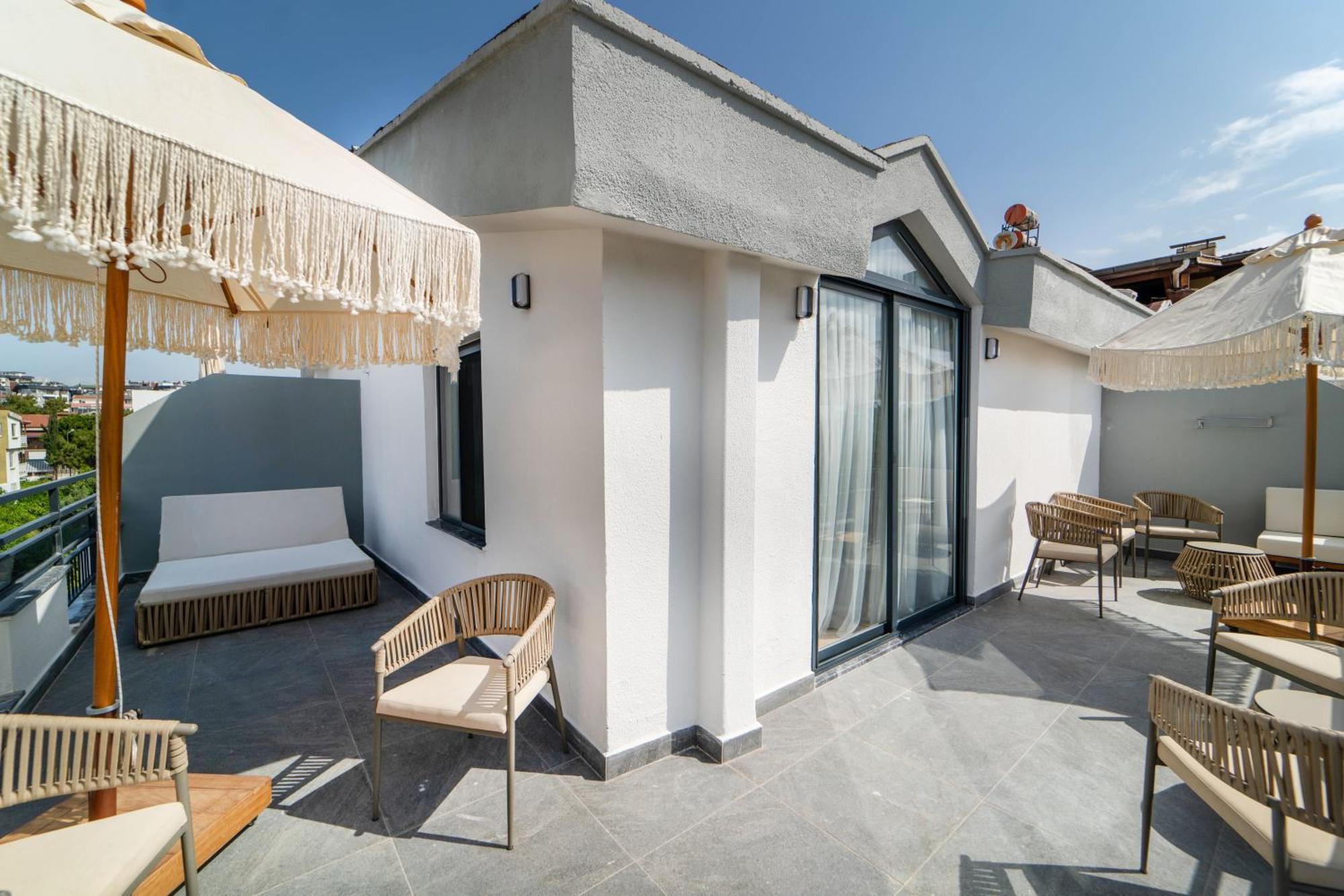 Deniz Boutique Hotel Antalya Exteriör bild