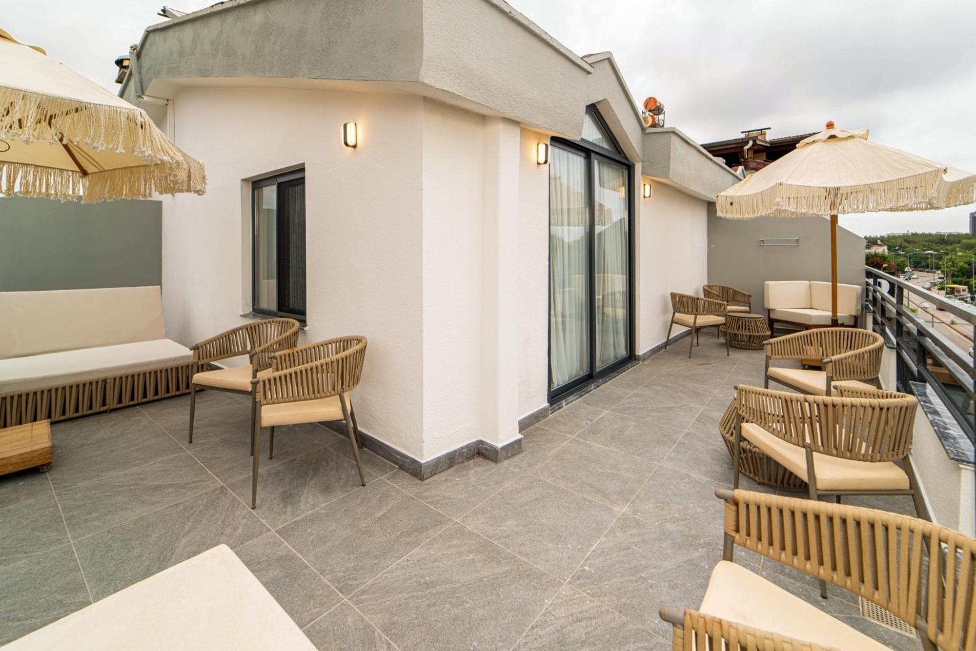 Deniz Boutique Hotel Antalya Exteriör bild