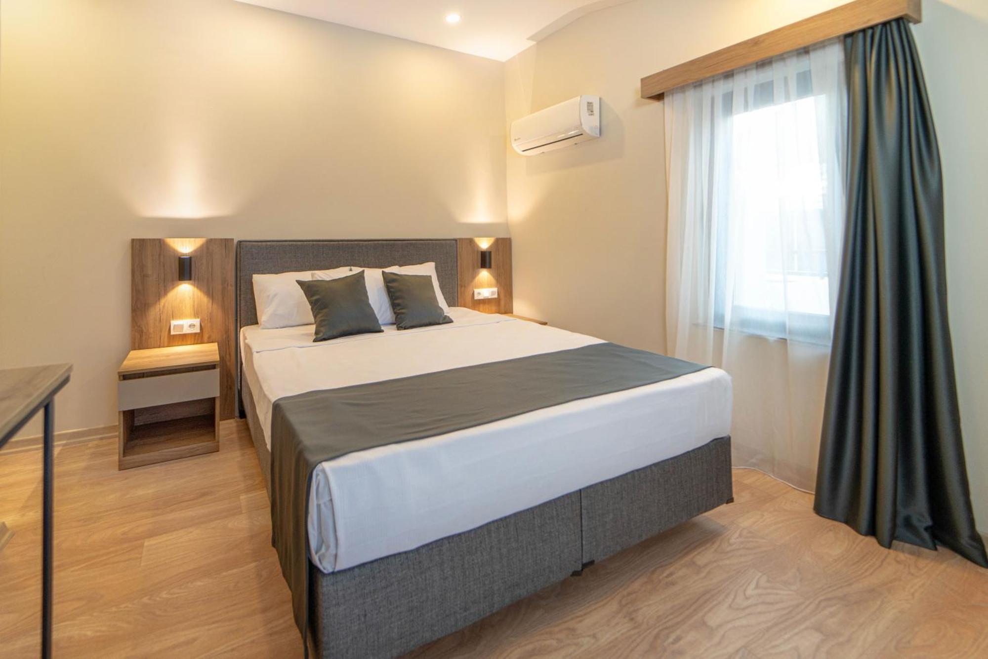 Deniz Boutique Hotel Antalya Exteriör bild